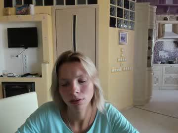 holly_rise chaturbate