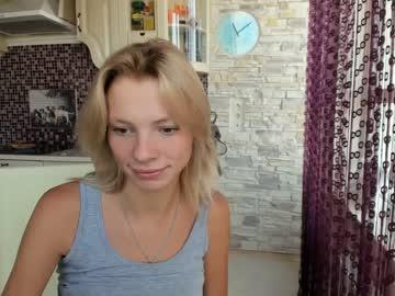 holly_rise chaturbate