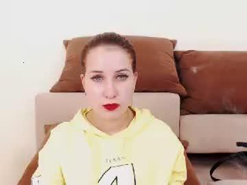 hollyvilla4u chaturbate