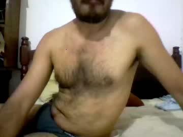 hombrelobo29 chaturbate