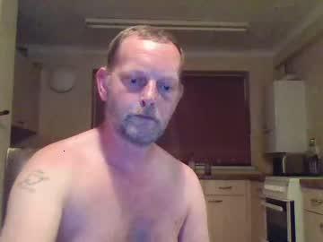 hornyviking1310 chaturbate