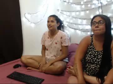 hot_colrabbits chaturbate