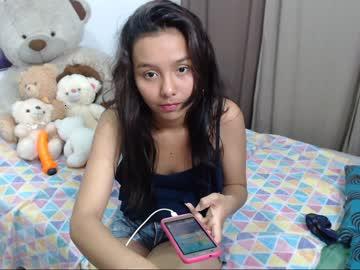 hot_maid chaturbate