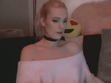 hotlitleblonde chaturbate