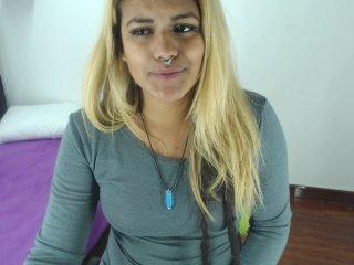 hottiesol bongacams