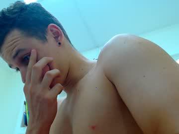 howard_18 chaturbate