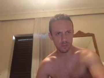 hugeboy30 chaturbate