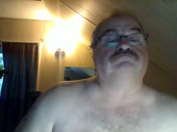 huggybear56 chaturbate