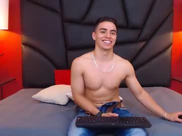 ian_rosse chaturbate