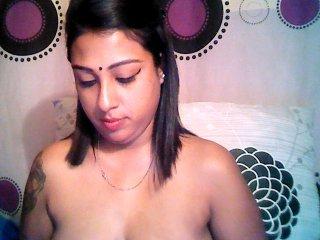 indiandoll17 bongacams