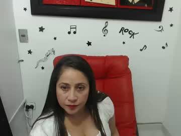 indomita_27 chaturbate