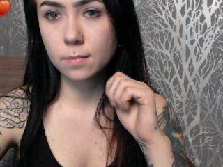 Inessa97 bongacams