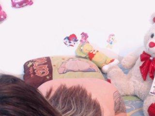 isabellast0ne bongacams