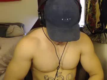 izak144 chaturbate