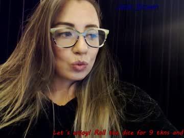 jade_brown chaturbate