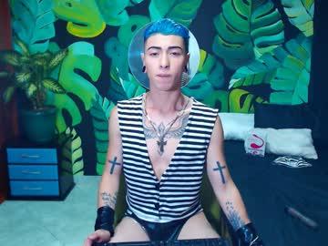 jaketylor_18 chaturbate