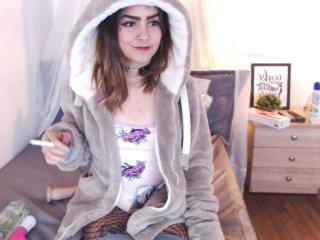 Jellicent18 bongacams