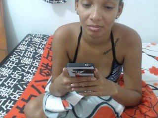 Jennifer2xx bongacams