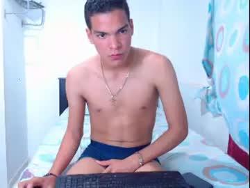 jev_sexy18 chaturbate