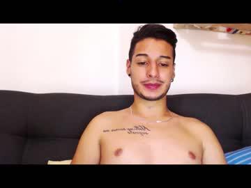 jimmyjones_xxx chaturbate