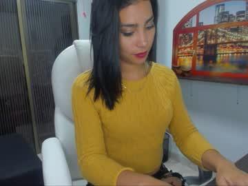 joanyo_brown chaturbate