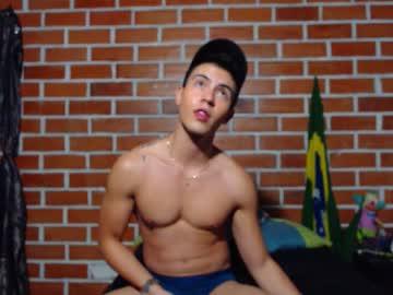 johncros chaturbate