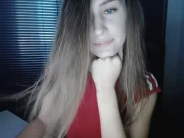 jolly_wynn chaturbate