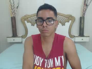 jordan_crows chaturbate