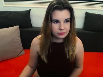 juicy_strawberry chaturbate