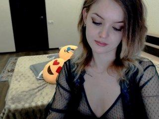 JuliaMayer bongacams