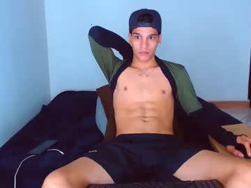 julian_sex_hot chaturbate