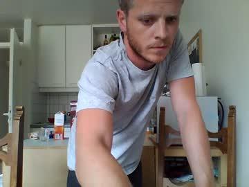 julianhot25 chaturbate