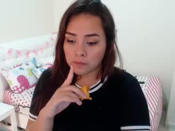 julieta_evans chaturbate