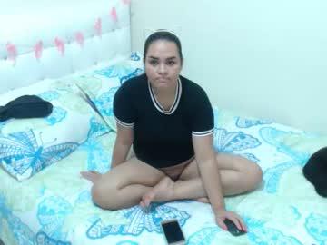 julieta_evans chaturbate