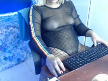 jully_anne1 chaturbate