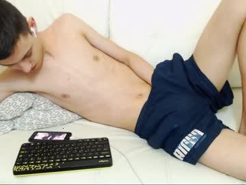 justin_fox chaturbate