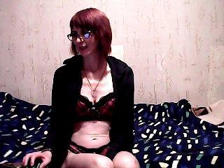 Karmen32 bongacams