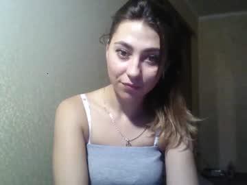 karolinka2018 chaturbate