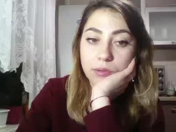 karolinka2018 chaturbate