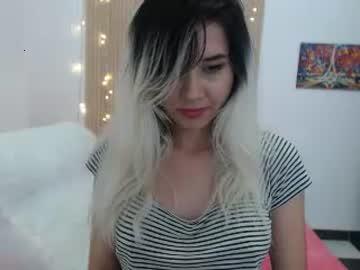 karollholy chaturbate