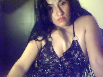 kary_jenniffer chaturbate