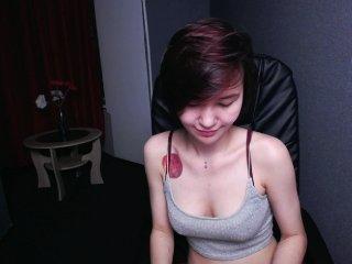 Kelly-Leen bongacams