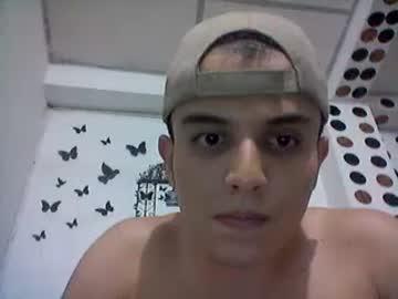 kevinsantana0111 chaturbate