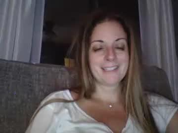 kiki_lancaster chaturbate