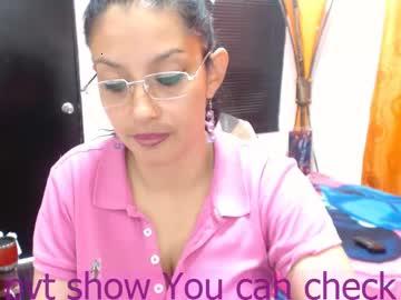 kimsexxhot73 chaturbate