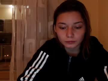 kira_giddy chaturbate