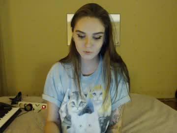 kira_sweetpoison chaturbate