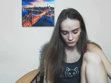 kiss_kris chaturbate