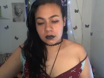 kitty_miss3s chaturbate