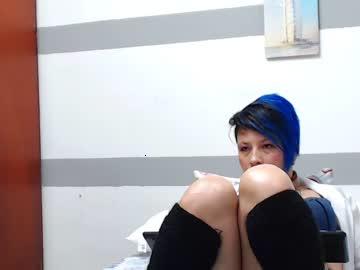 kmila18 chaturbate